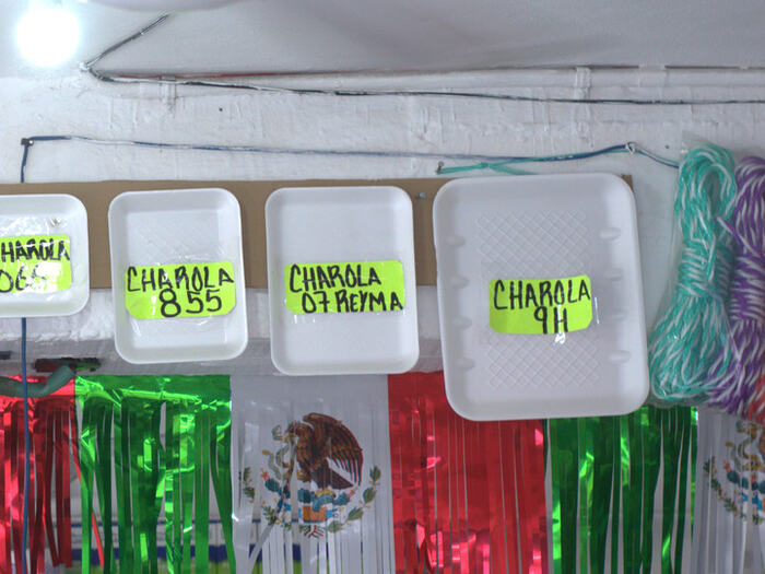 charola detalle